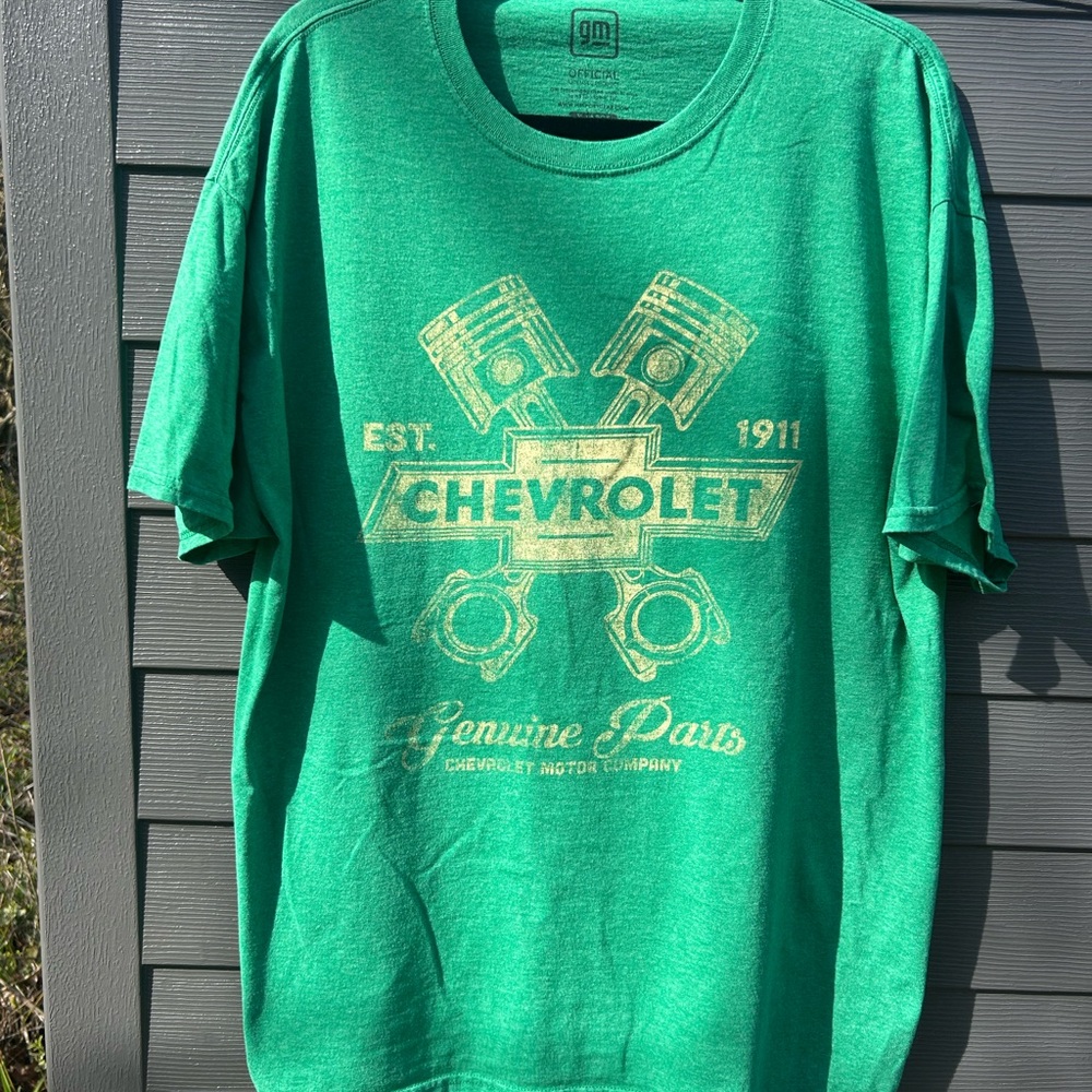 Chevrolet Green Graphic Logo Tee